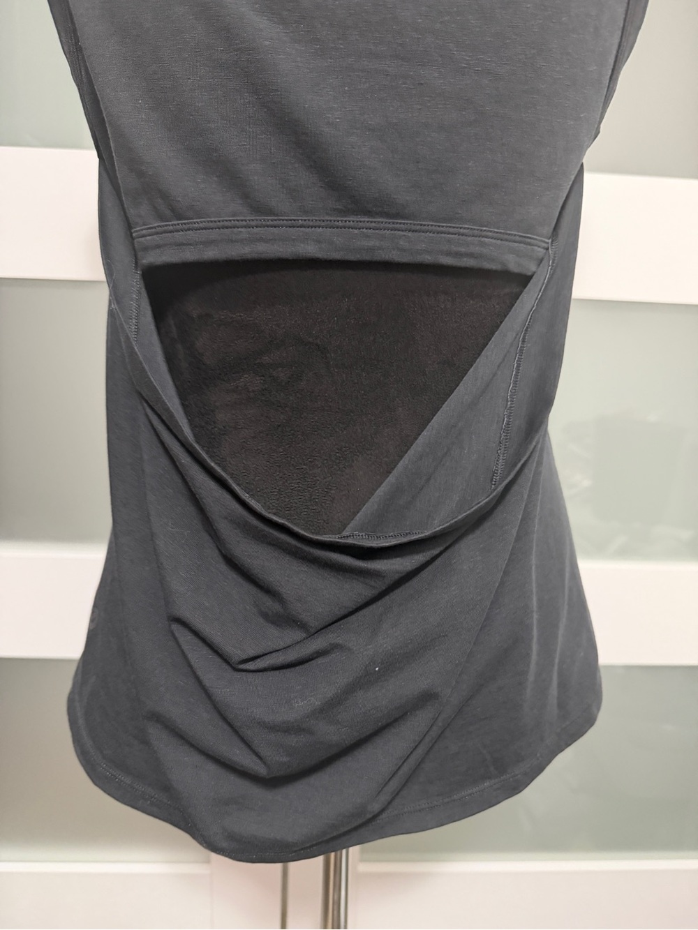 Lululemon Open Back Sleeveless Tank Top Black - Picture 5 of 7